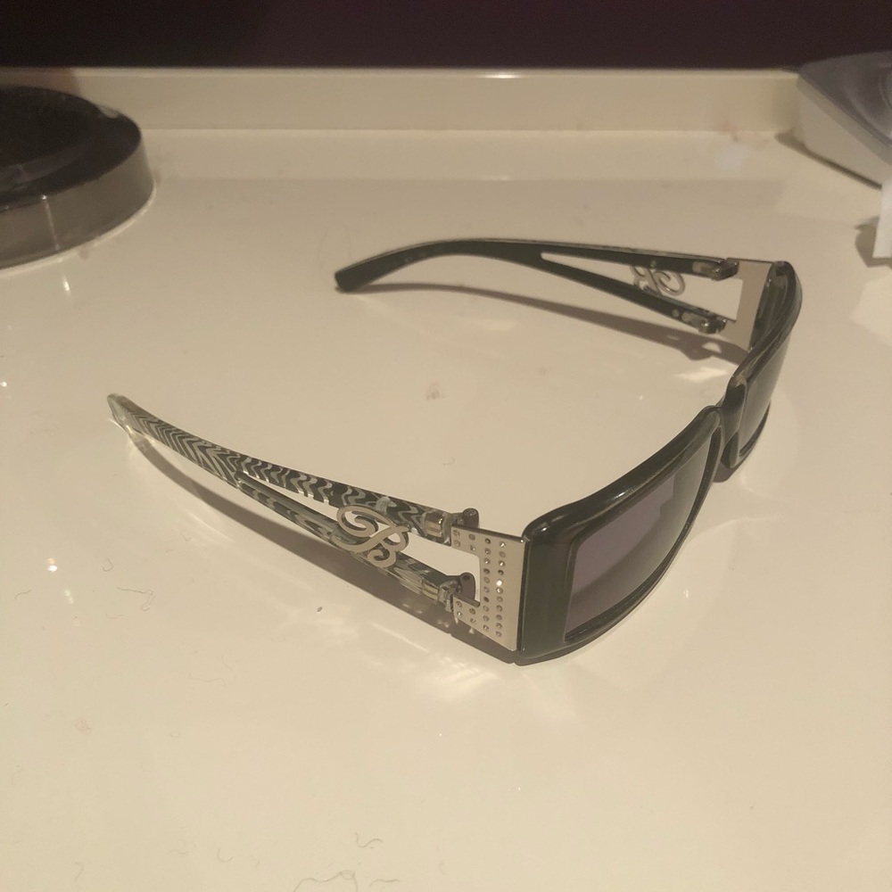 Worn a handful of times bluemarine sunnies!